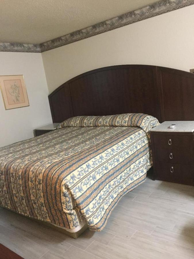 Regency Inn Norco Extérieur photo
