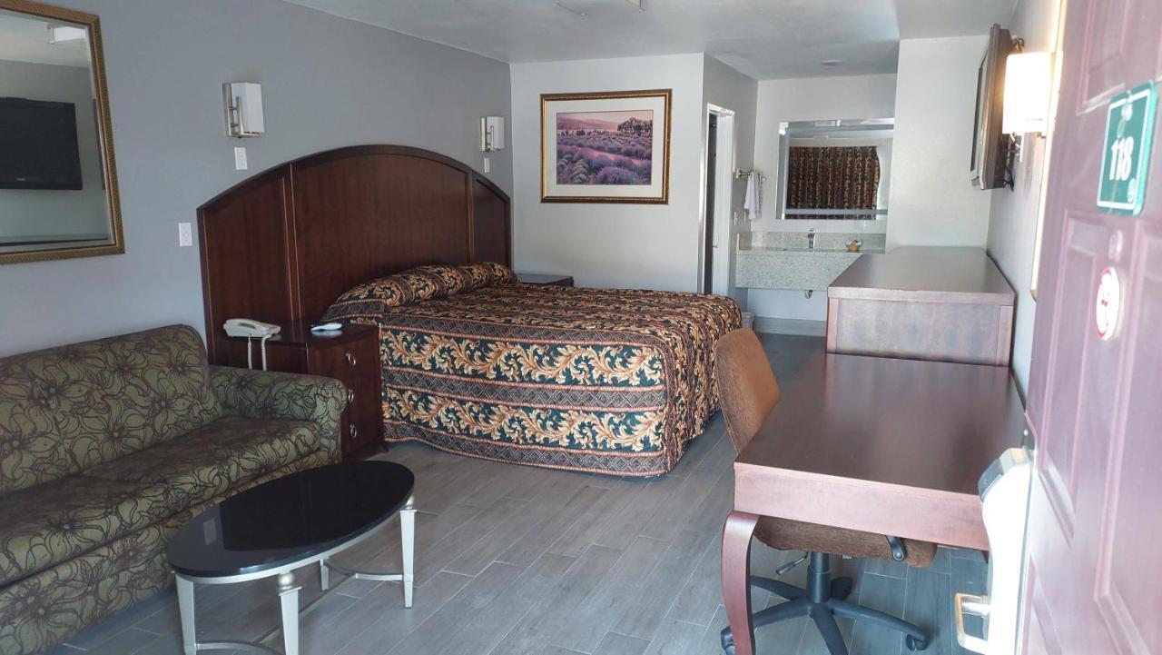 Regency Inn Norco Extérieur photo