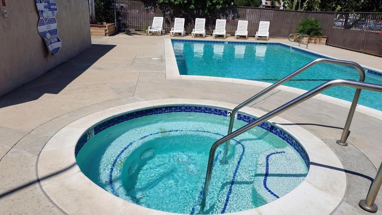 Regency Inn Norco Extérieur photo