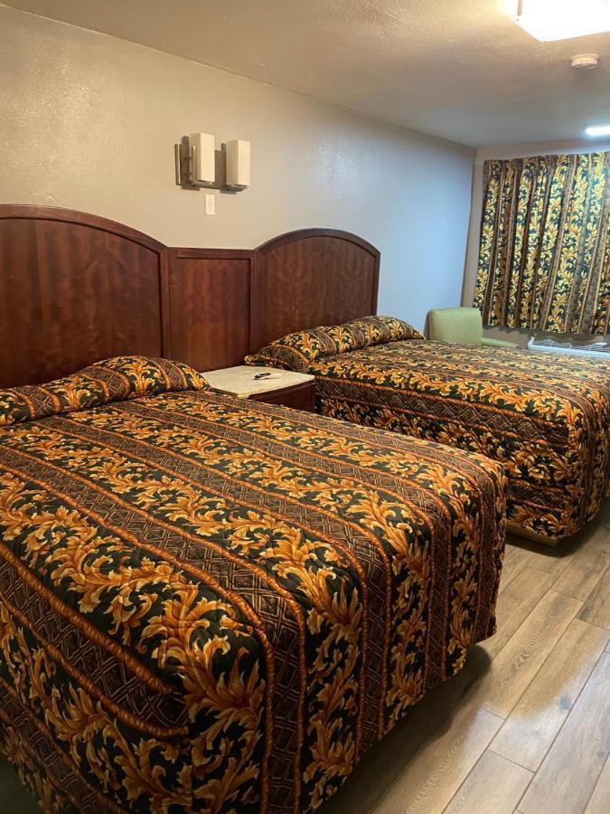 Regency Inn Norco Extérieur photo